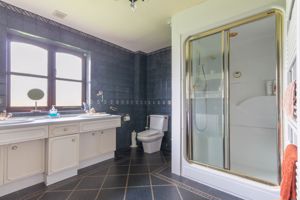 Photo 18- click for photo gallery